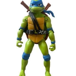 Teenage Mutant Ninja Turtles Leonardo Mutant Mayhem 4.5” Action Figure Playmates